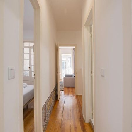 Hip & Renovated T.M. Flat In Bairro Alto Apartment Lisbon Bagian luar foto